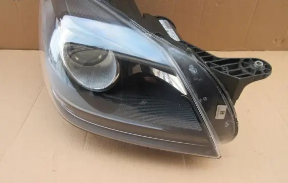 Mercedes-Benz SLK R172 Headlight/headlamp A1728202059