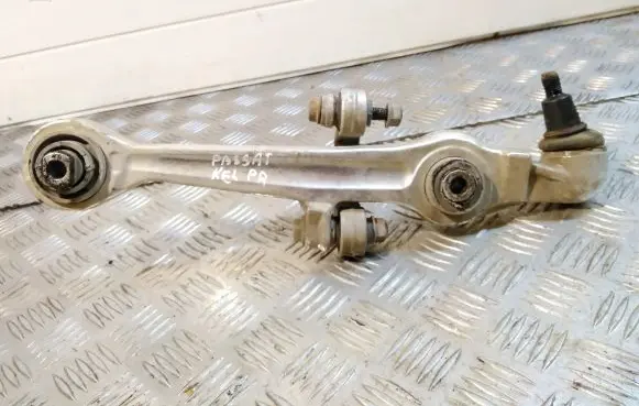 Volkswagen PASSAT B5 Front lower control arm/wishbone