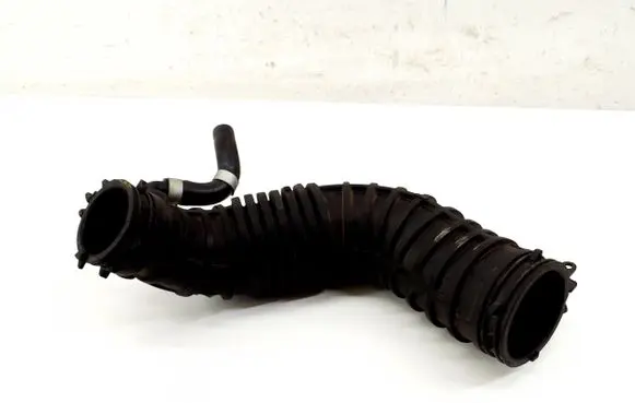KIA Ceed Intercooler hose/pipe 28140J9400 28140J7900