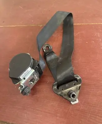 Renault Master III Front seatbelt 868847135R 19112021