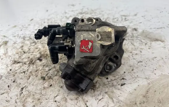 Citroen Relay III Fuel injection high pressure pump 9674984480 DW10E