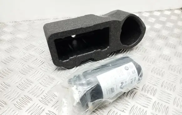 Audi A6 S6 C7 4G Other interior part 4G0012169 8P0012619