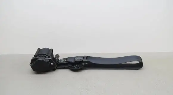 KIA Optima Front seatbelt 88810D4110