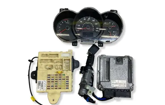 KIA Sorento Engine ECU kit and lock set 0281017609 391012F020 1039S52790