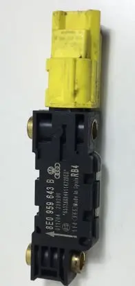 Audi A4 S4 B7 8E 8H Airbag deployment crash/impact sensor 8E0959643B