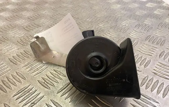 Mercedes-Benz GLA W156 X156 Alarm system siren A0005402110