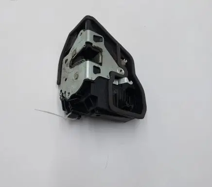 Mini Cooper Countryman R60 Front door lock