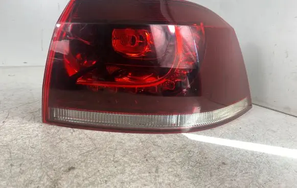 Volkswagen Golf VI Rear/tail lights