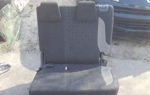 Citroen C3 Picasso Rear seat 
