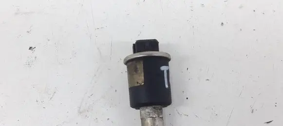 Volkswagen Multivan T4 Air conditioning (A/C) pressure sensor 