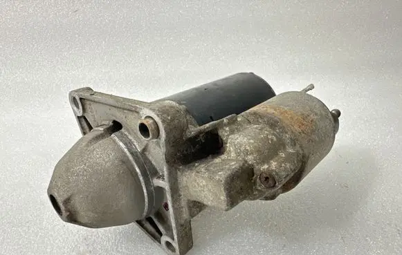 Alfa Romeo 147 Starter motor 1005821914