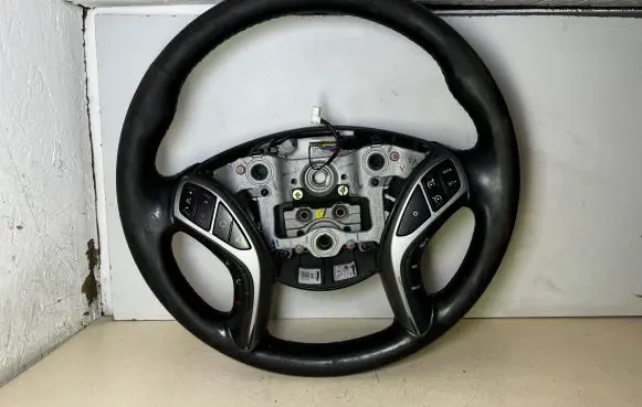 Hyundai i30 Steering wheel 56110A6795RDR 131125135524 A6795RDR
