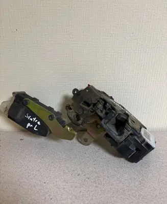 Opel Sintra Front door lock 16624433 03598B5 90493702