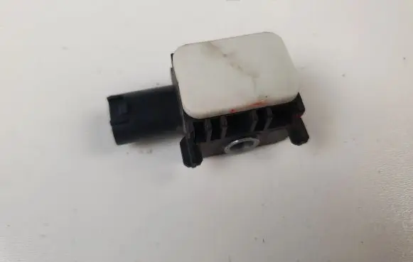 Mercedes-Benz ML W164 Airbag deployment crash/impact sensor 0038202826