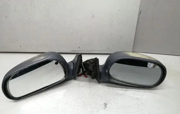 Mitsubishi Galant Front door electric wing mirror 01843 01844
