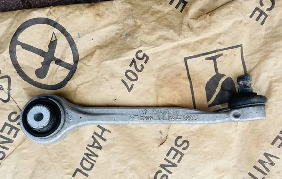 Audi A5 Front lower control arm/wishbone 8W0407510D