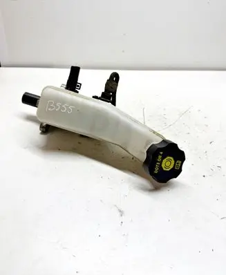 KIA Sportage Brake fluid reservoir 