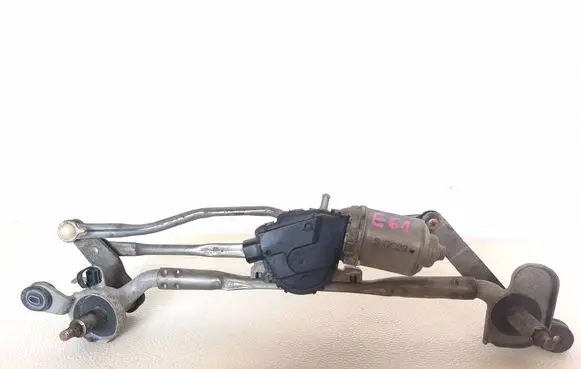 Mazda 5 Front wiper linkage and motor 1593000600