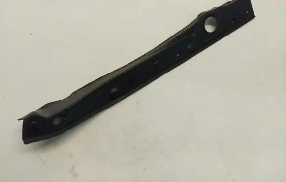 Fender end trim