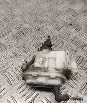 Volkswagen PASSAT B4 Central locking motor 357862153h
