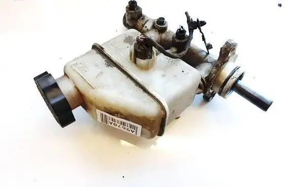 Master brake cylinder