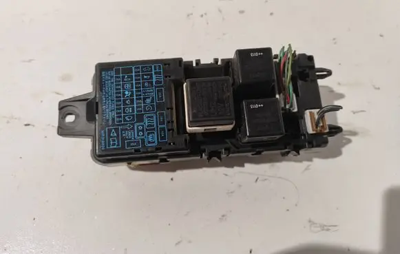 Mitsubishi Carisma Other relay MB953355 4860