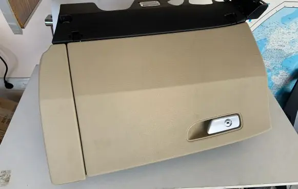 Audi Q7 4M Glove box set 4M1857035D