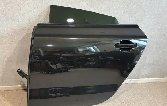Audi A7 S7 4G Rear door