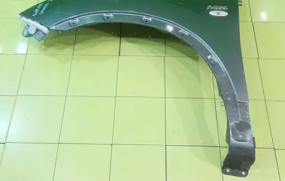 Nissan Qashqai Fender PRZOD LEWY