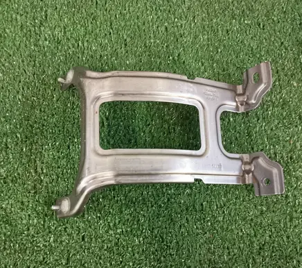 KIA Pro Cee'd III Other interior part 84695-J7000