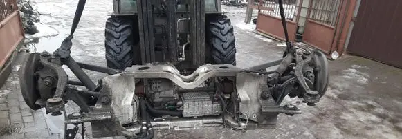 Opel Grandland X Rear axle beam 9838192580