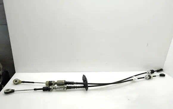 Gear shift cable linkage