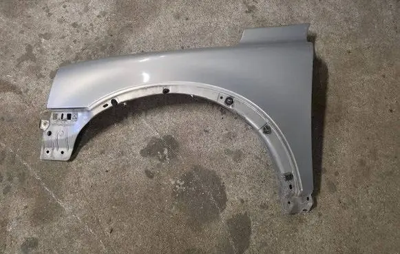 Volvo XC90 Fender 