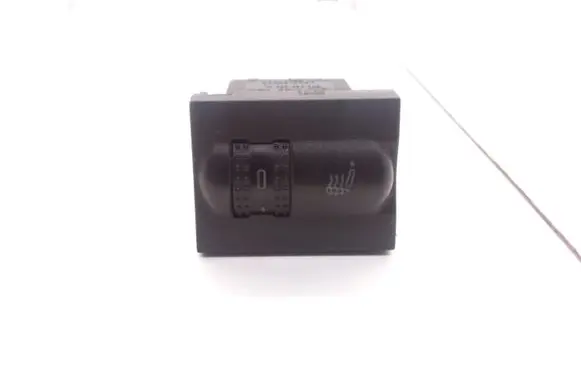 Skoda Fabia Mk1 (6Y) Seat heating switch 6Y0953563A