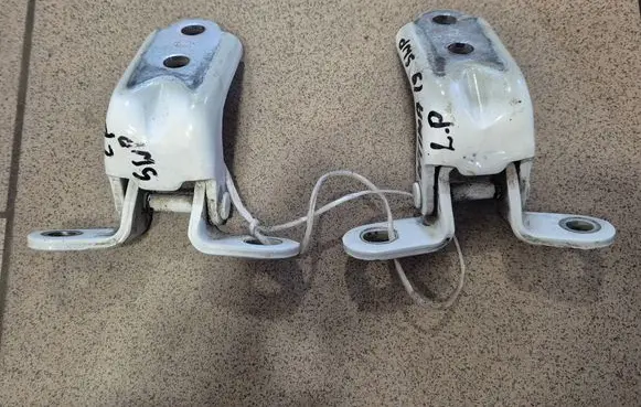 KIA Optima Front door hinge set 