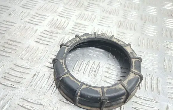 Peugeot 807 In tank fuel pump screw locking ring/nut 