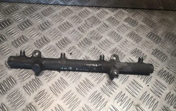 Mercedes-Benz ML W163 Fuel main line pipe 6280700195 A6280700195