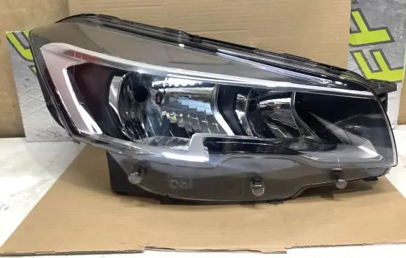 Peugeot 508 Headlight/headlamp 9807241180 89908673