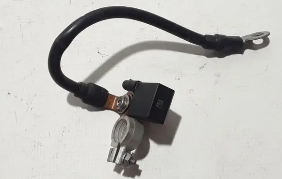 Mercedes-Benz CLS C218 X218 Negative earth cable (battery) A0009052702