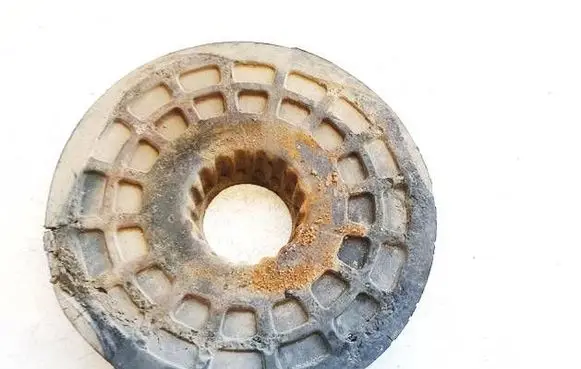 Opel Astra G Front coil spring rubber mount 90538496