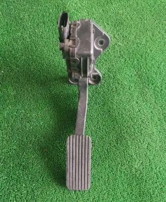 KIA Ceed Accelerator throttle pedal 32700XXXXX