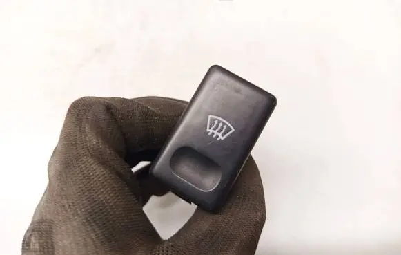 Ford Galaxy Windscreen/window heater switch 7m5959622b ym2118k574bbw
