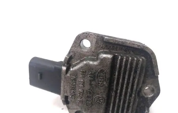 Volkswagen PASSAT B5.5 Oil level sensor 1J0907660B