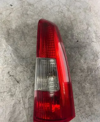 Volvo V70 Rear/tail lights 9154494