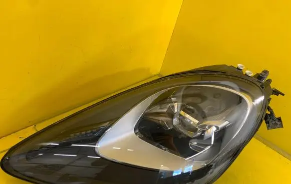 Headlight/headlamp