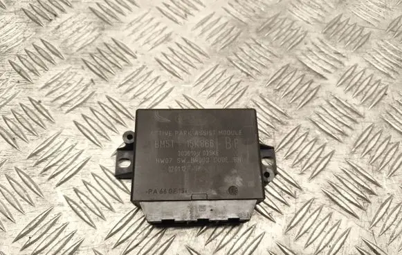 Ford Focus Parking PDC control unit/module BM5T15K866BP 303610D25KE