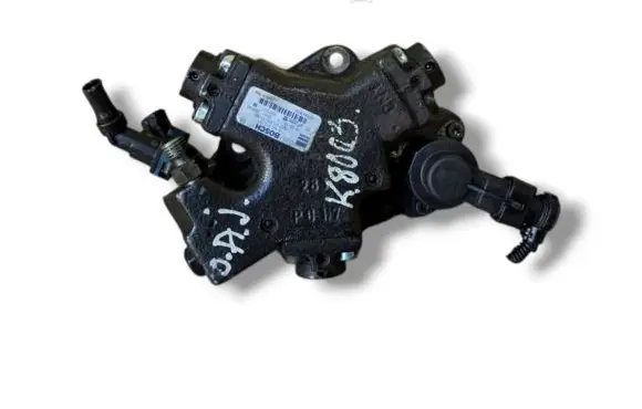 Opel Astra J Fuel injection high pressure pump 0445010247 55575157