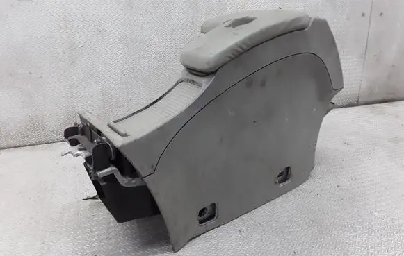 Alfa Romeo 159 Armrest
