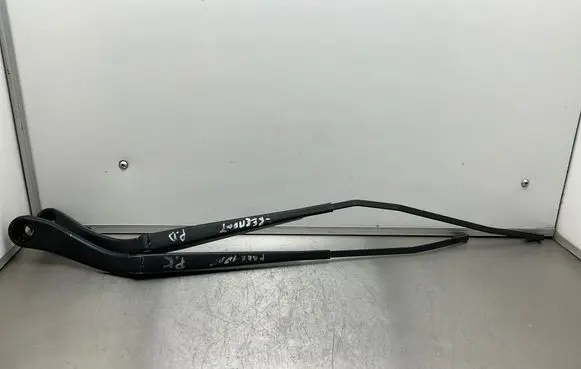 Fiat Freemont Front wiper blade arm 89813710 68087345AB 1350