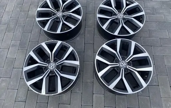 Volkswagen PASSAT B8 R17 alloy rim 3G0601025F